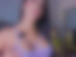 Mia-Oceann's Live Sex Cam Show
