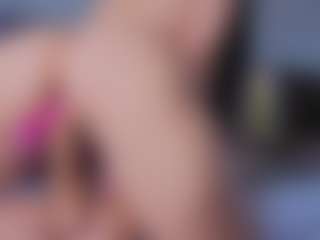 Mia-Oceann's Live Sex Cam Show