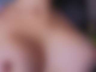 Mia-Oceann's Live Sex Cam Show