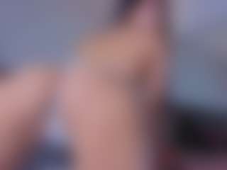 Mia-Oceann's Live Sex Cam Show