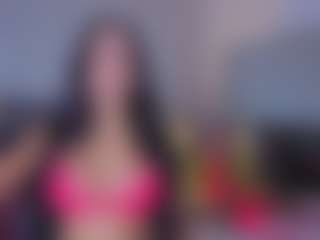 Mia-Oceann's Live Sex Cam Show