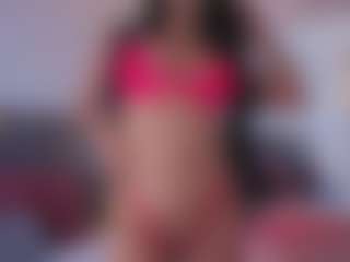 Mia-Oceann's Live Sex Cam Show