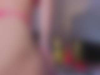 Mia-Oceann's Live Sex Cam Show