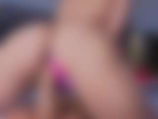 Mia-Oceann's Live Sex Cam Show