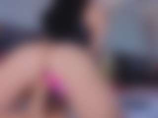 Mia-Oceann's Live Sex Cam Show