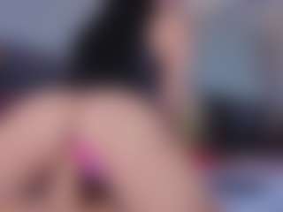 Mia-Oceann's Live Sex Cam Show