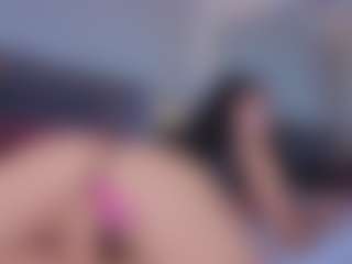 Mia-Oceann's Live Sex Cam Show
