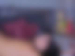 Mia-Oceann's Live Sex Cam Show