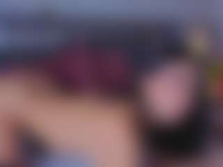 Mia-Oceann's Live Sex Cam Show