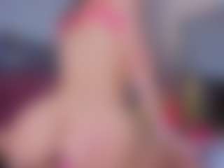 Mia-Oceann's Live Sex Cam Show