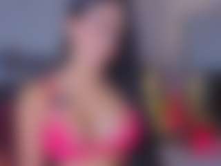 Mia-Oceann's Live Sex Cam Show