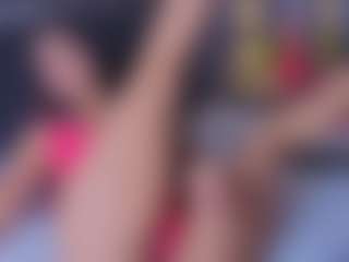 Mia-Oceann's Live Sex Cam Show
