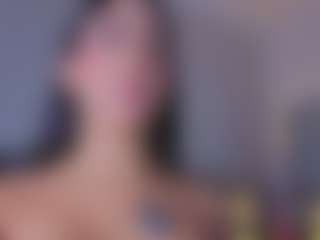 Mia-Oceann's Live Sex Cam Show