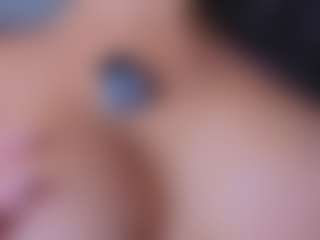 Mia-Oceann's Live Sex Cam Show