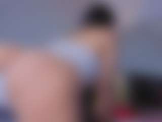 Mia-Oceann's Live Sex Cam Show