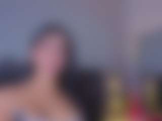 Mia-Oceann's Live Sex Cam Show