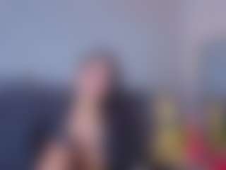 Mia-Oceann's Live Sex Cam Show