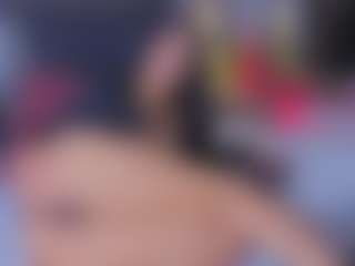 Mia-Oceann's Live Sex Cam Show