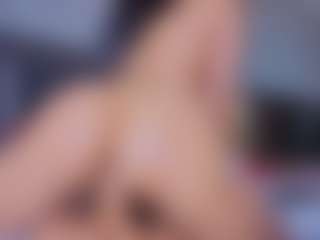 Mia-Oceann's Live Sex Cam Show