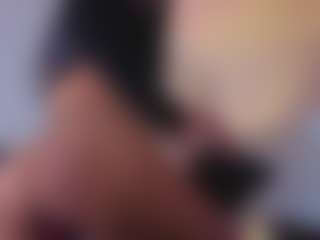 Mia-Oceann's Live Sex Cam Show