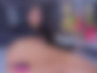 Mia-Oceann's Live Sex Cam Show