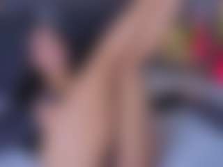 Mia-Oceann's Live Sex Cam Show