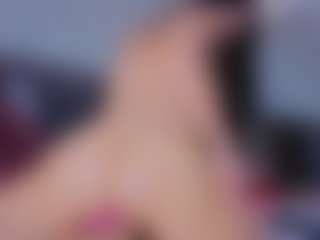 Mia-Oceann's Live Sex Cam Show
