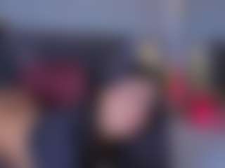 Mia-Oceann's Live Sex Cam Show