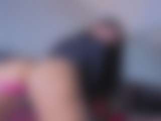 Mia-Oceann's Live Sex Cam Show