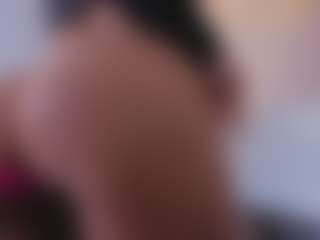 Mia-Oceann's Live Sex Cam Show