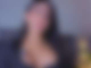 Mia-Oceann's Live Sex Cam Show