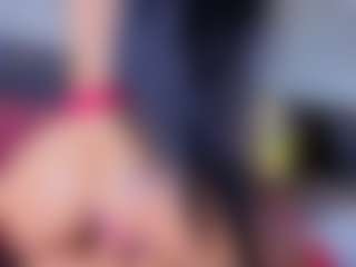 Mia-Oceann's Live Sex Cam Show
