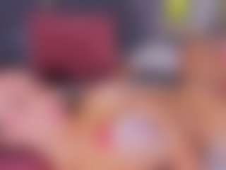 Mia-Oceann's Live Sex Cam Show