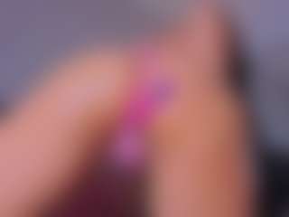 Mia-Oceann's Live Sex Cam Show