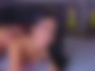 Mia-Oceann's Live Sex Cam Show