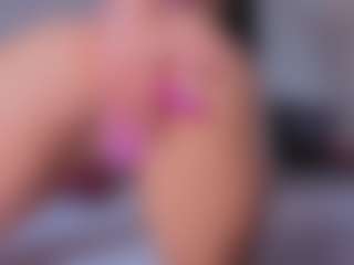 Mia-Oceann's Live Sex Cam Show