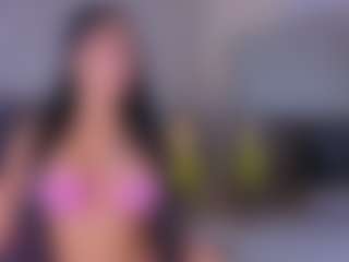 Mia-Oceann's Live Sex Cam Show