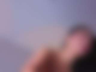 Mia-Oceann's Live Sex Cam Show