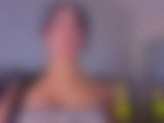 Mia-Oceann's Live Sex Cam Show