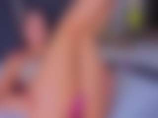 Mia-Oceann's Live Sex Cam Show