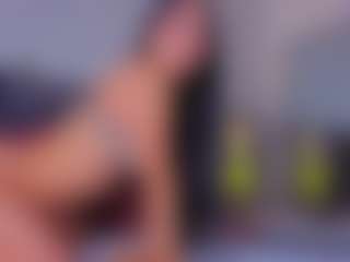 Mia-Oceann's Live Sex Cam Show