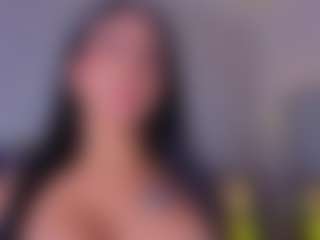 Mia-Oceann's Live Sex Cam Show