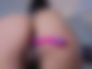Mia-Oceann's Live Sex Cam Show