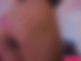 Mia-Oceann's Live Sex Cam Show