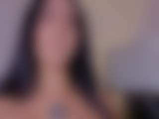 Mia-Oceann's Live Sex Cam Show