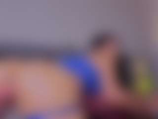 Mia-Oceann's Live Sex Cam Show