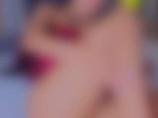 Mia-Oceann's Live Sex Cam Show