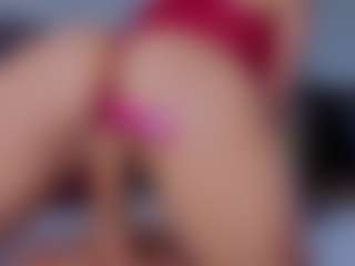 Mia-Oceann's Live Sex Cam Show