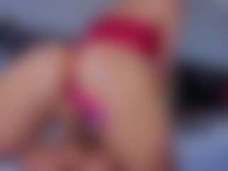 Mia-Oceann's Live Sex Cam Show