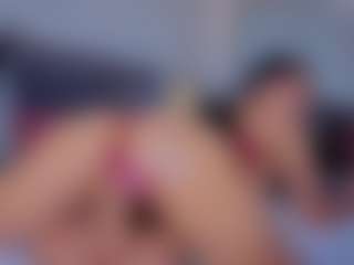 Mia-Oceann's Live Sex Cam Show